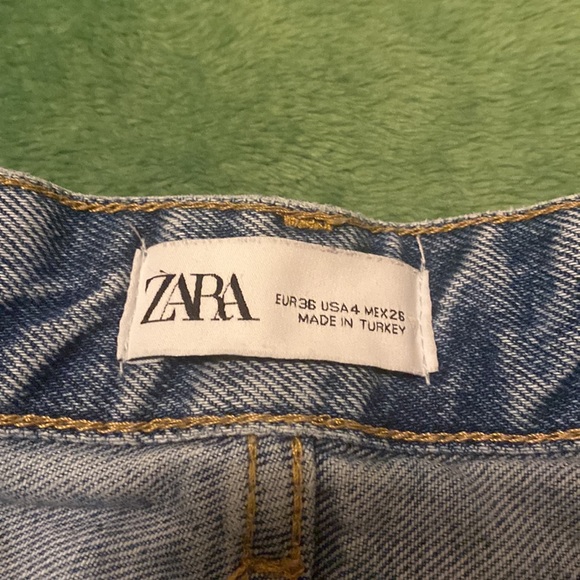 Zara Wide Leg Jeans - Picture 3 of 3